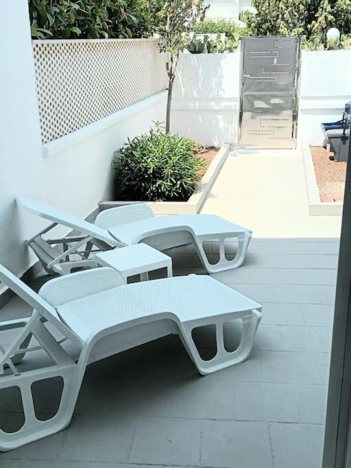 Apartamento 50M Dal Mare Caraibico Lido Marini Exterior foto