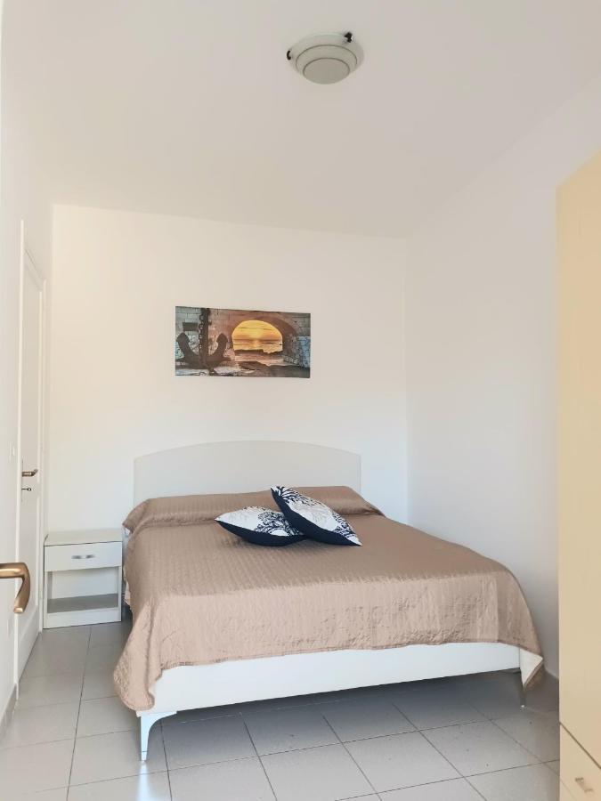 Apartamento 50M Dal Mare Caraibico Lido Marini Exterior foto